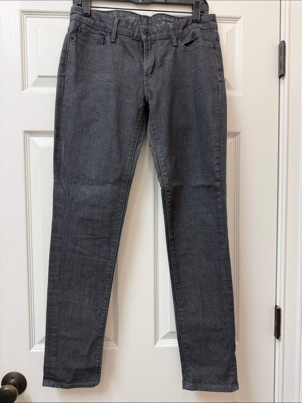 LEVI’S Skinny black/gray jeans